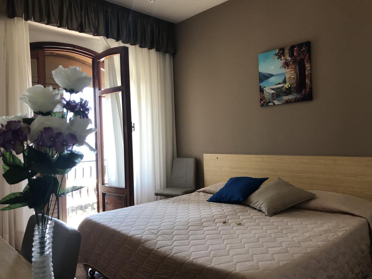 Hotel La Sirenetta Giardini Naxos Kültér fotó